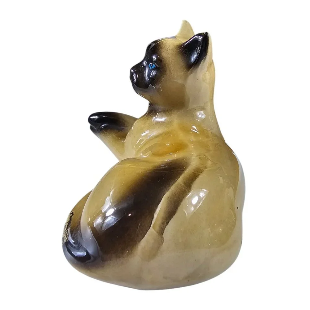 Vintage Handcrafted Collectible Ceramic Siamese Cat Figurine Reclining Brazil - Picture 4 of 13